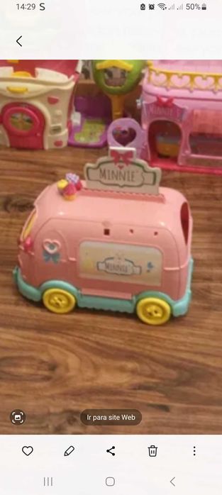 Vendo brinquedos de criança