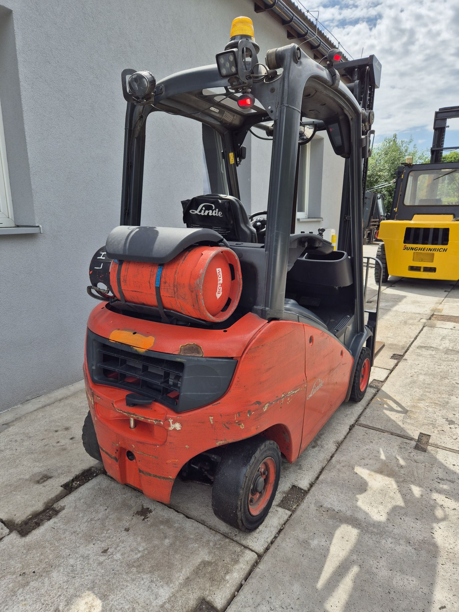 Wózek widłowy Linde H18T-01 2014rok Maszt standard podnoszenie 3,8m
