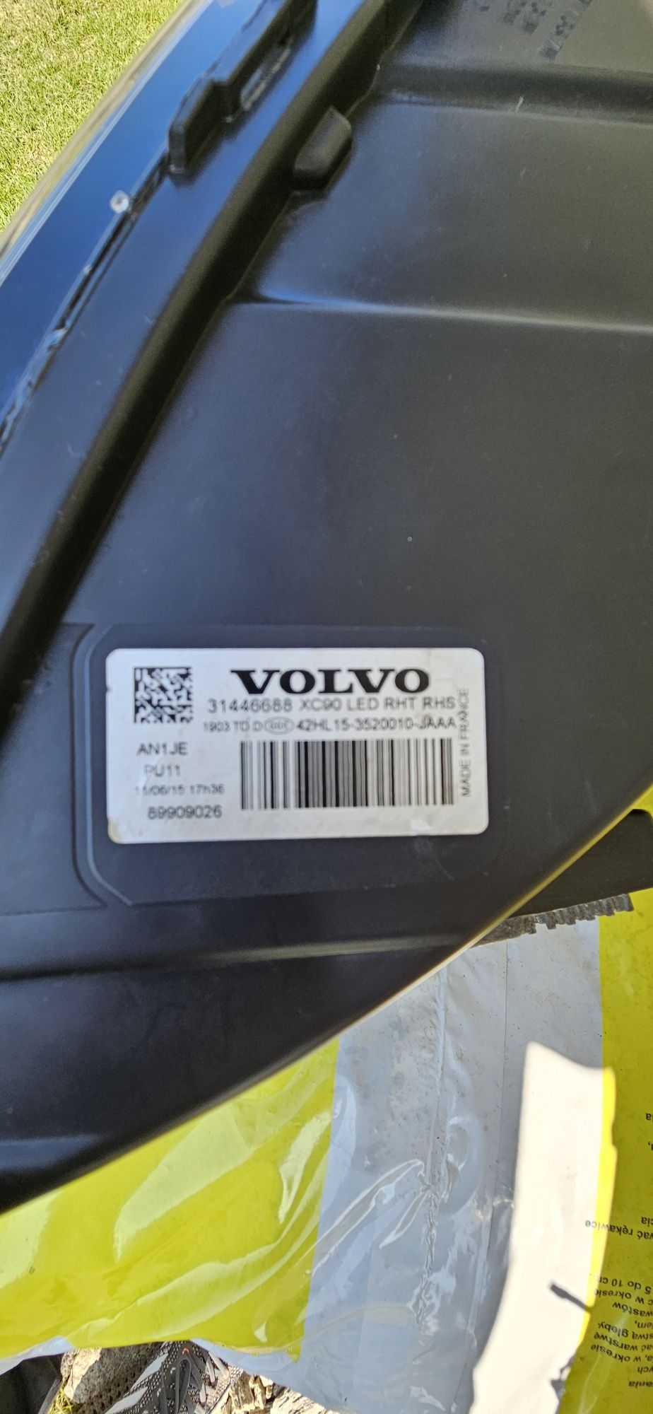 VOLVO XC 90 Lampa przód