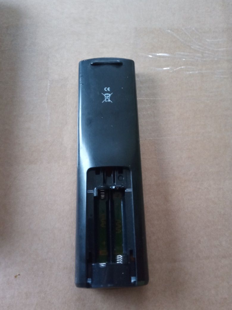 Pilot do tv akb 739