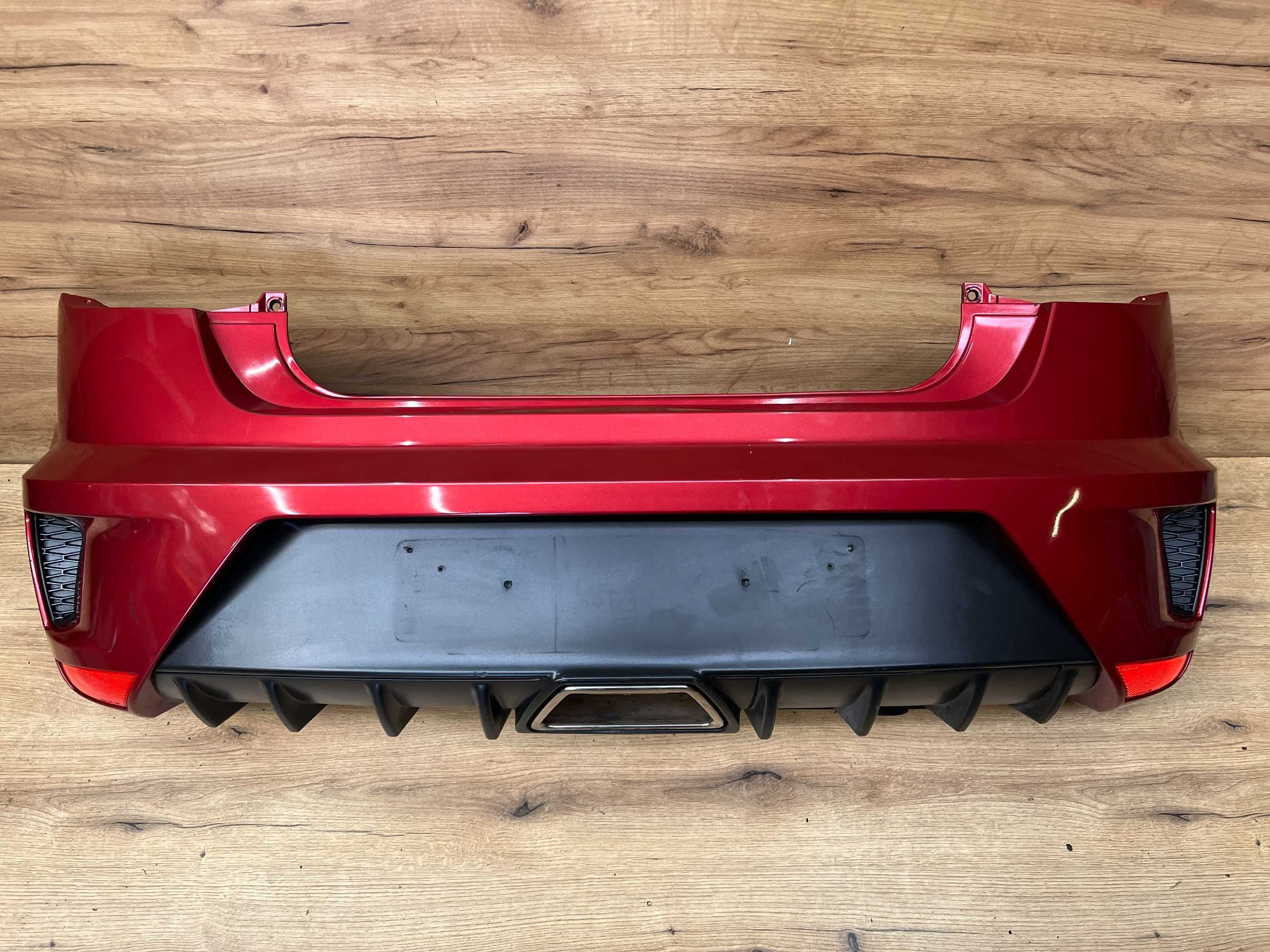 Zderzak tylny Seat Ibiza 4 Cupra kolor ls3z