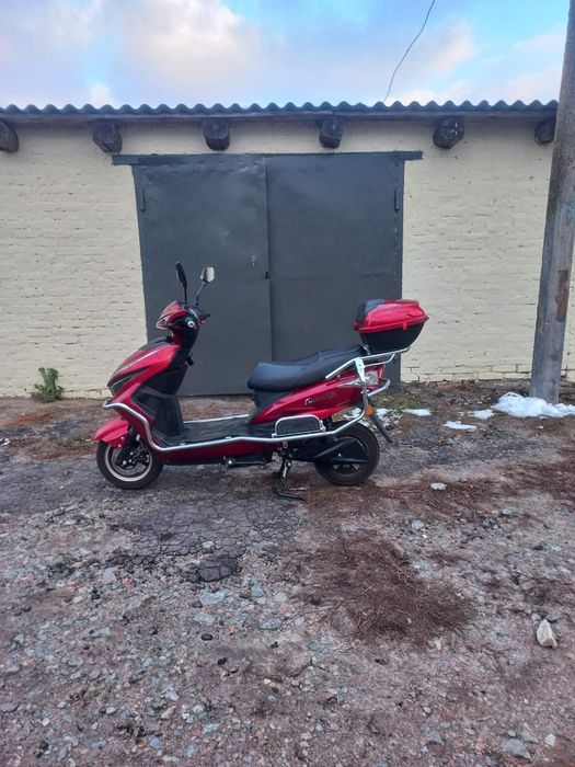 Електроскутер AIMA JOURNEY (Red) 2304 Wh