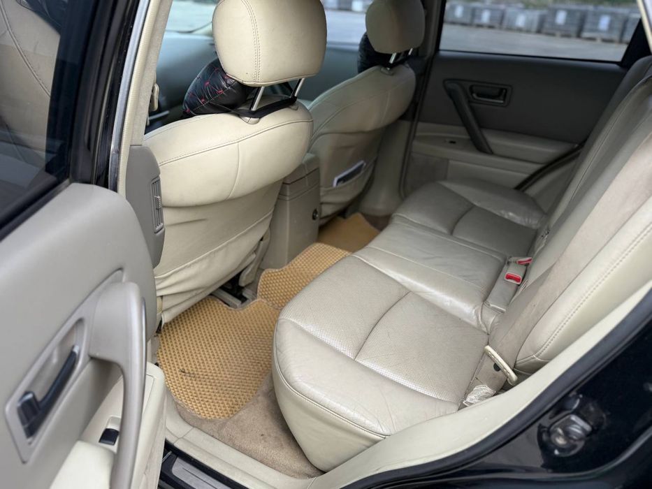 Продам Infiniti FX35