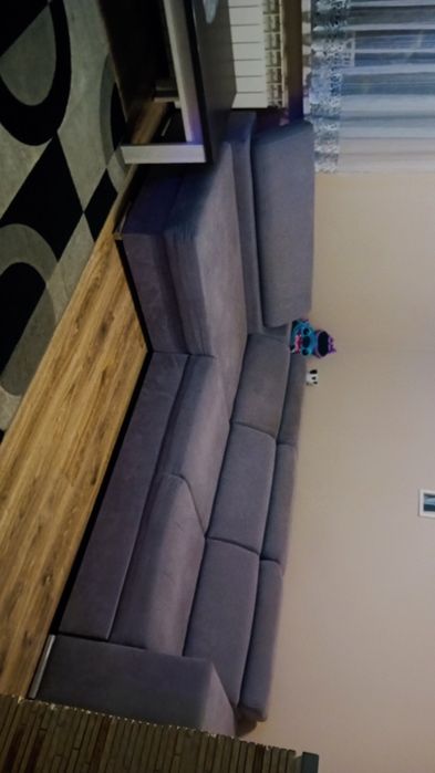 Naaroznik z funkcją spania