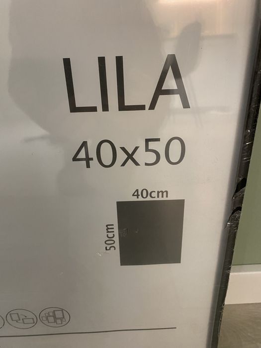 Czarna ramka na zdjęcia plakat lila 40x50cm