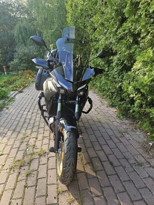 Motocykl yamaha tracer 7