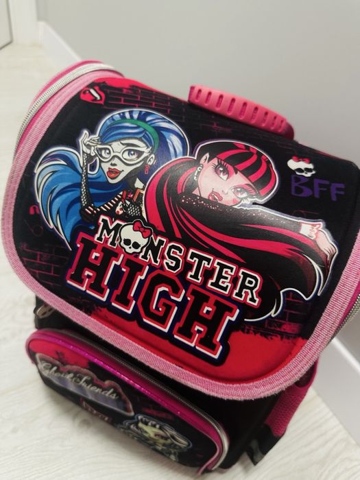 Рюкзак шкільний, каркасний, ортопедичний Monster high