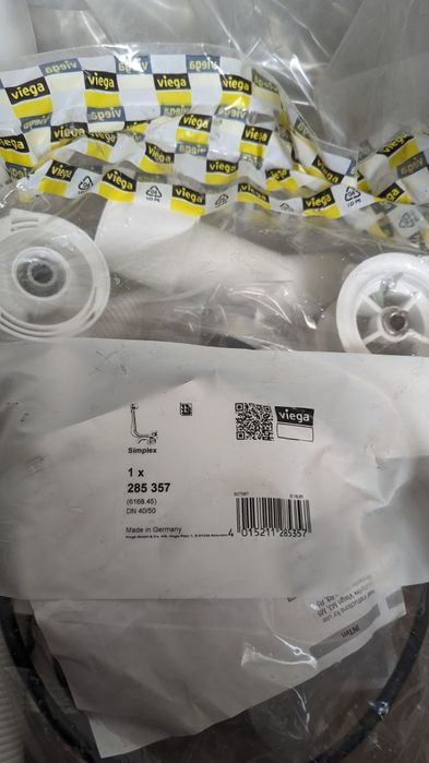 Ванна Ravak Chrome 150x70, бічна панель, опора, сифон/перелив