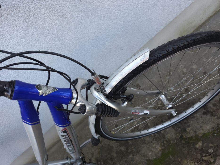 Велосипед Victoria Shimano Alivio