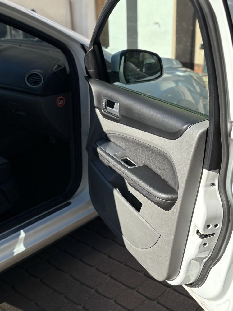 Ford Focus Mk2 2010