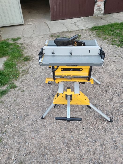Piła stołowa dewalt ze stołem dw 745
