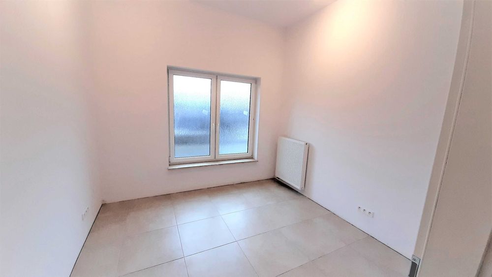 Lokal usługowy 61m i parking 4 miejsca na biuro, sklep, siedzibę firmy