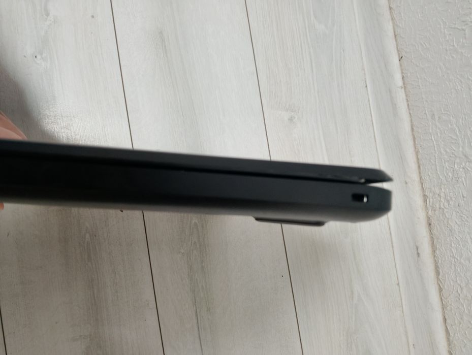 HP Notebook 15-rb035ur