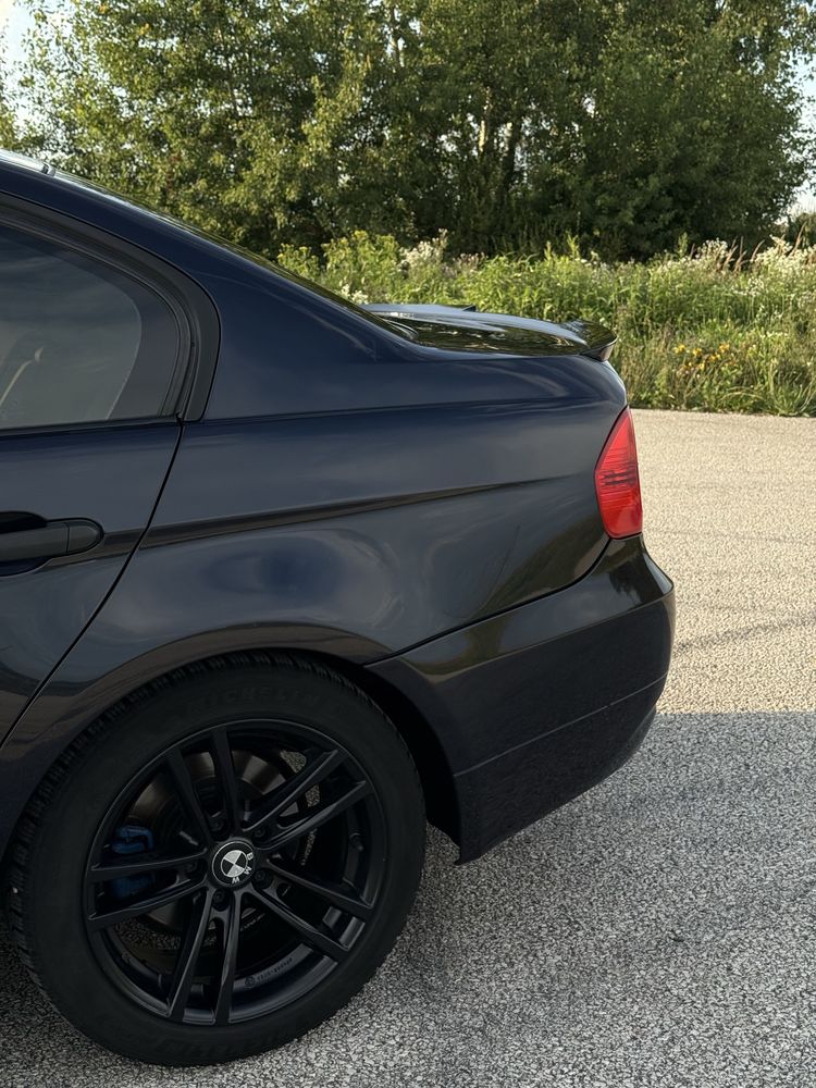 Bmw e90 2005 r 318i