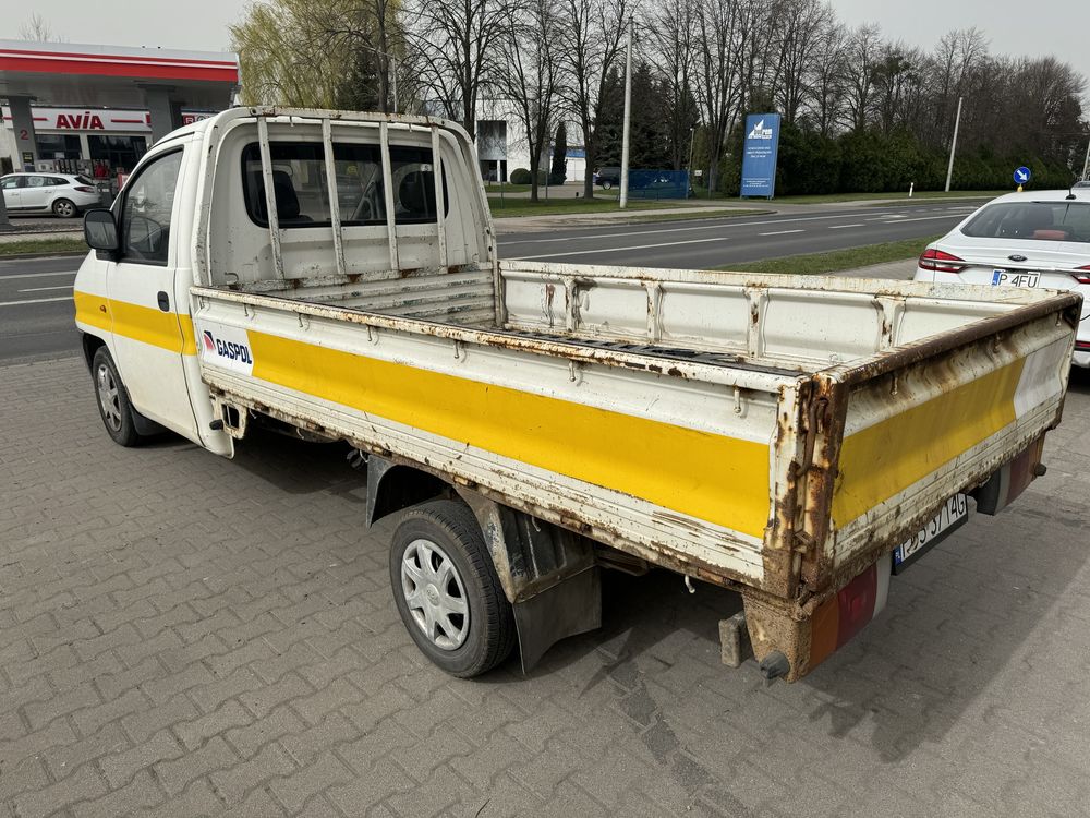 Hyundai H1 Skrzyniowy 2.5td