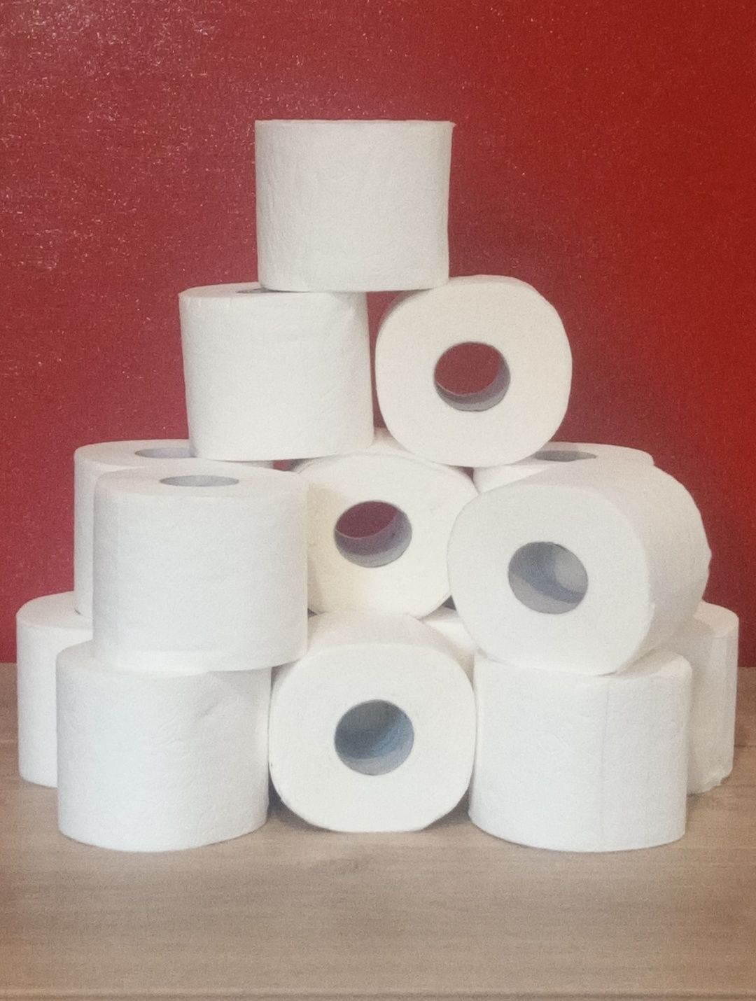 Papier toaletowy 3x40 rolek/120 sztuk (100% celuloza)