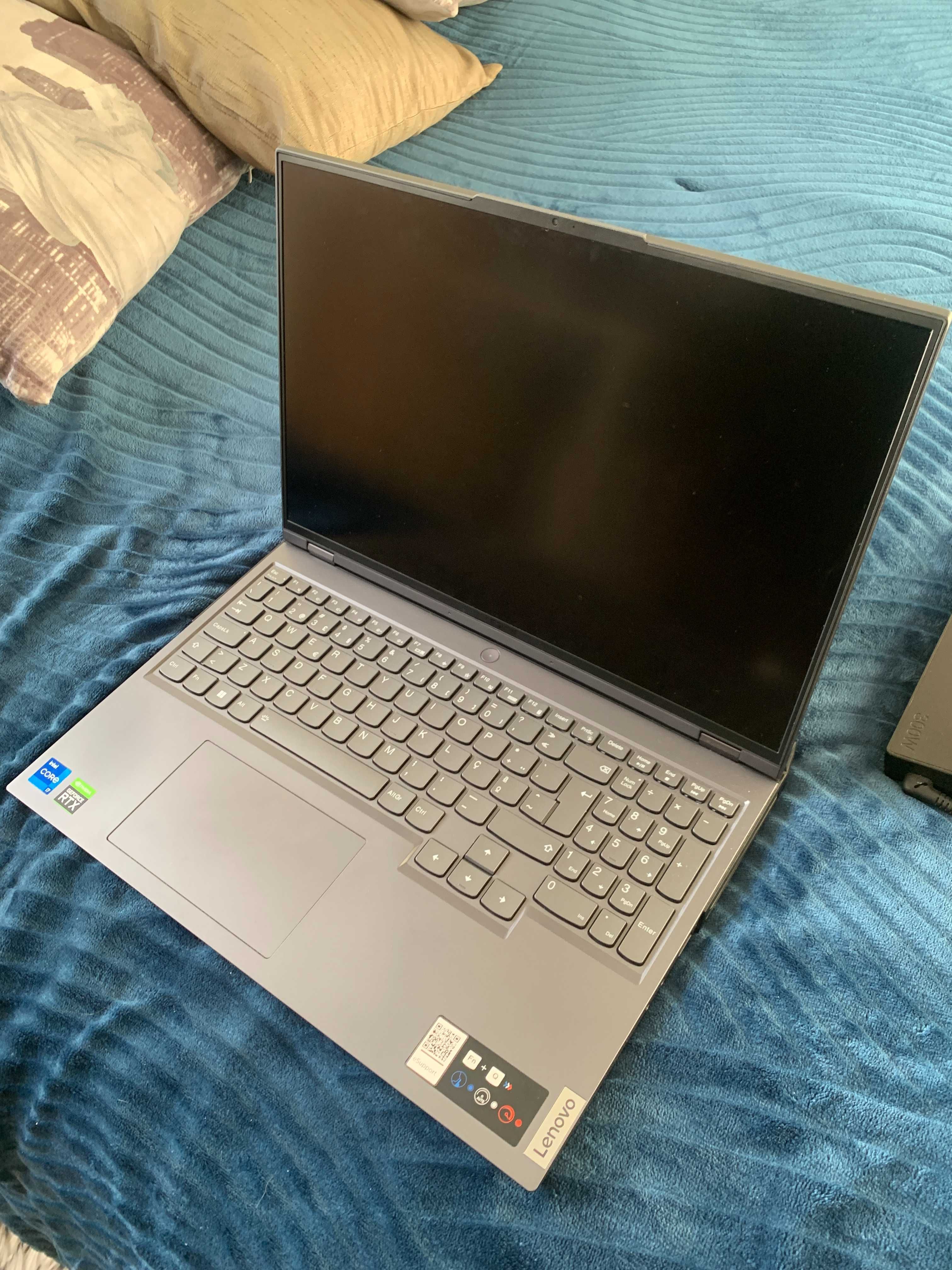 LENOVO LEGION 5 PRO (7ª Geração) 16IAH7H Laptop - Computador Portátil