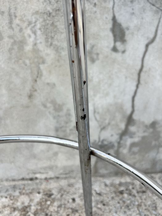 Banco cromado retro – inspirado no Jamaica Bar Stool de Pepe Cortés