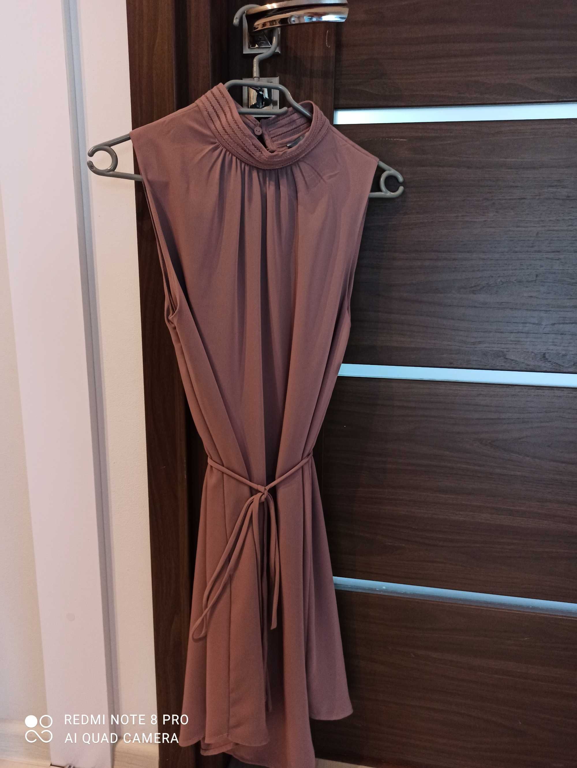 Sukienka wiązana w talii H&M