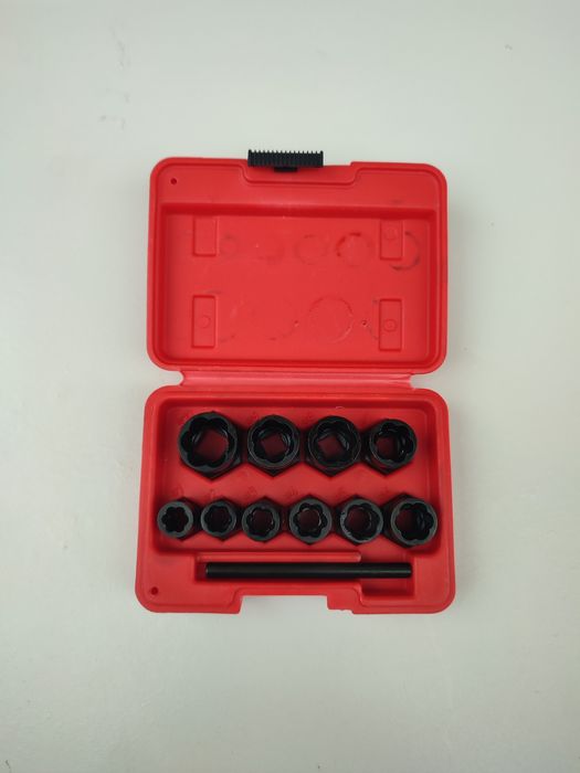 Набор экстракторов INTERTOOL SD-8008 для поврежденных болтов и гаек