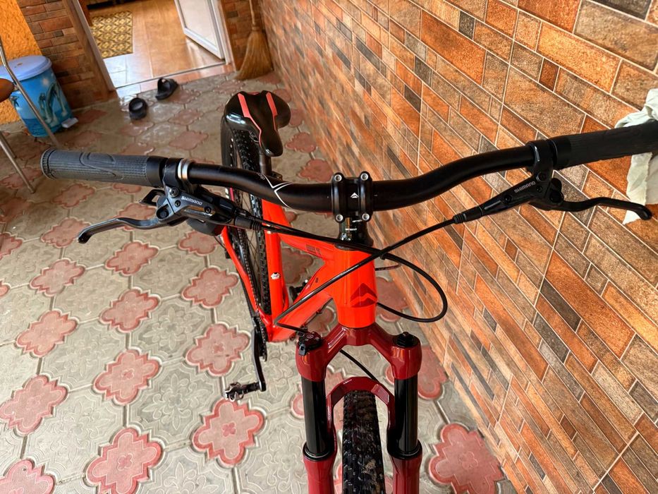Велосипед MERIDA 27.5"M" Shimano DEORE SLX 1x11, MANITOU, IDEAL 11 Кг