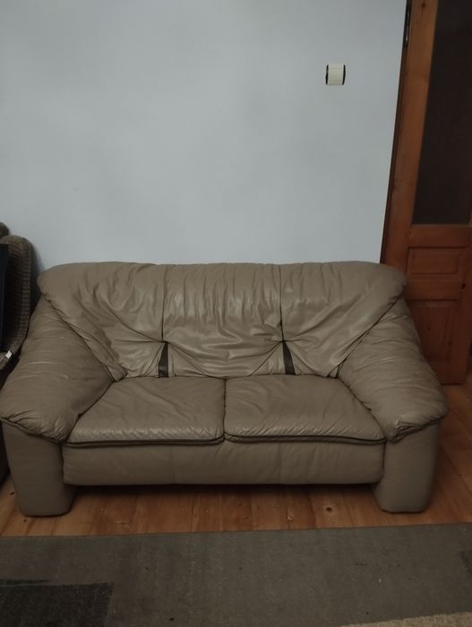 Диван шкіряний продам