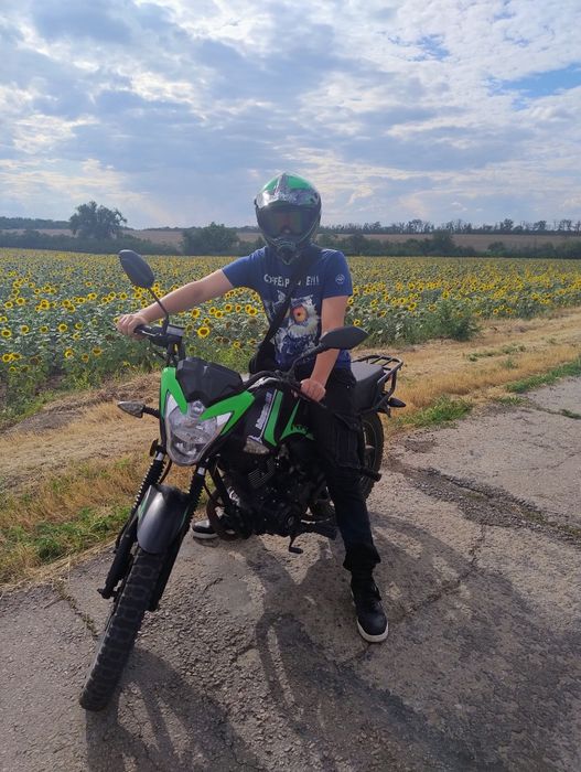 Продам мустанг фості 150