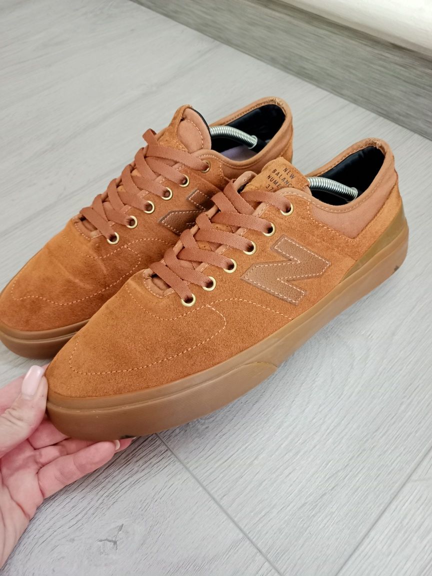Кросівки New Balance 379