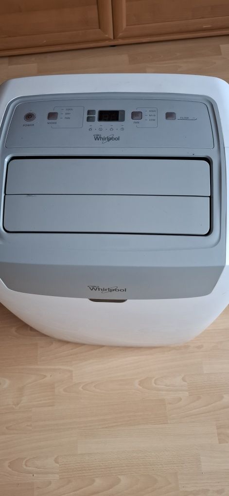 Klimatyzator wolnostojący " Whirpool "