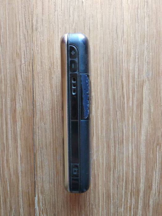 Nokia 6233 • робочий • зарядний • класичний телефон Nokia 6233