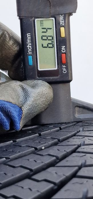 Зима 205/45/R17 90% 2шт Falken Колеса Резина Шини Склад
