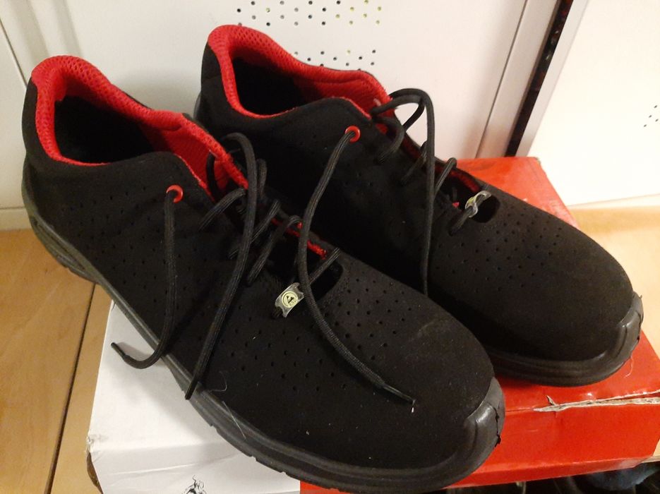 Buty robocze z noskami