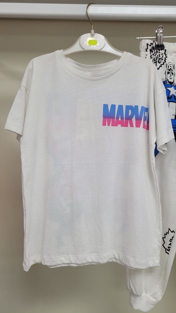 Костюм Zara Marvel