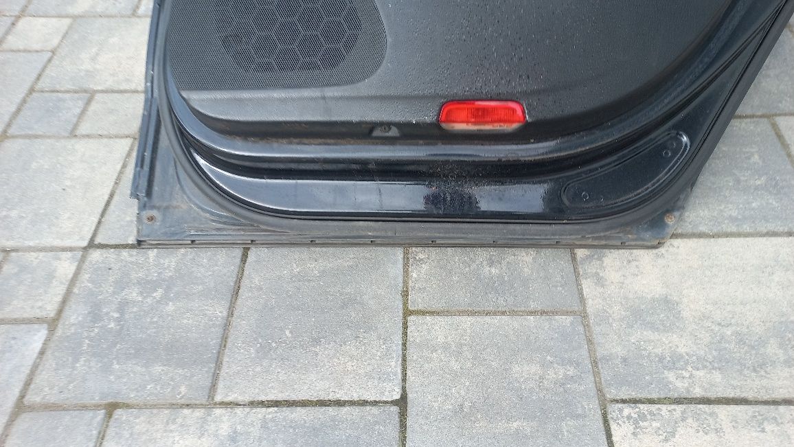 VW Passat b6 drzwi tylne prawe prawy tyl  kombi lc9x czarne