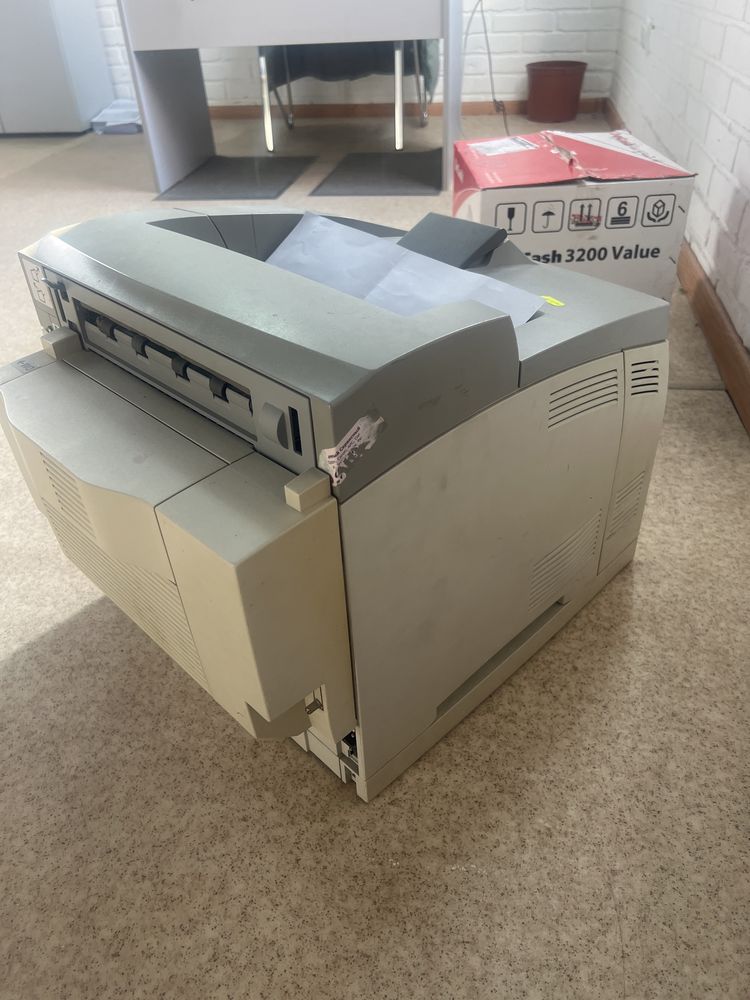 Продам принтер EPSON EPL-N3000