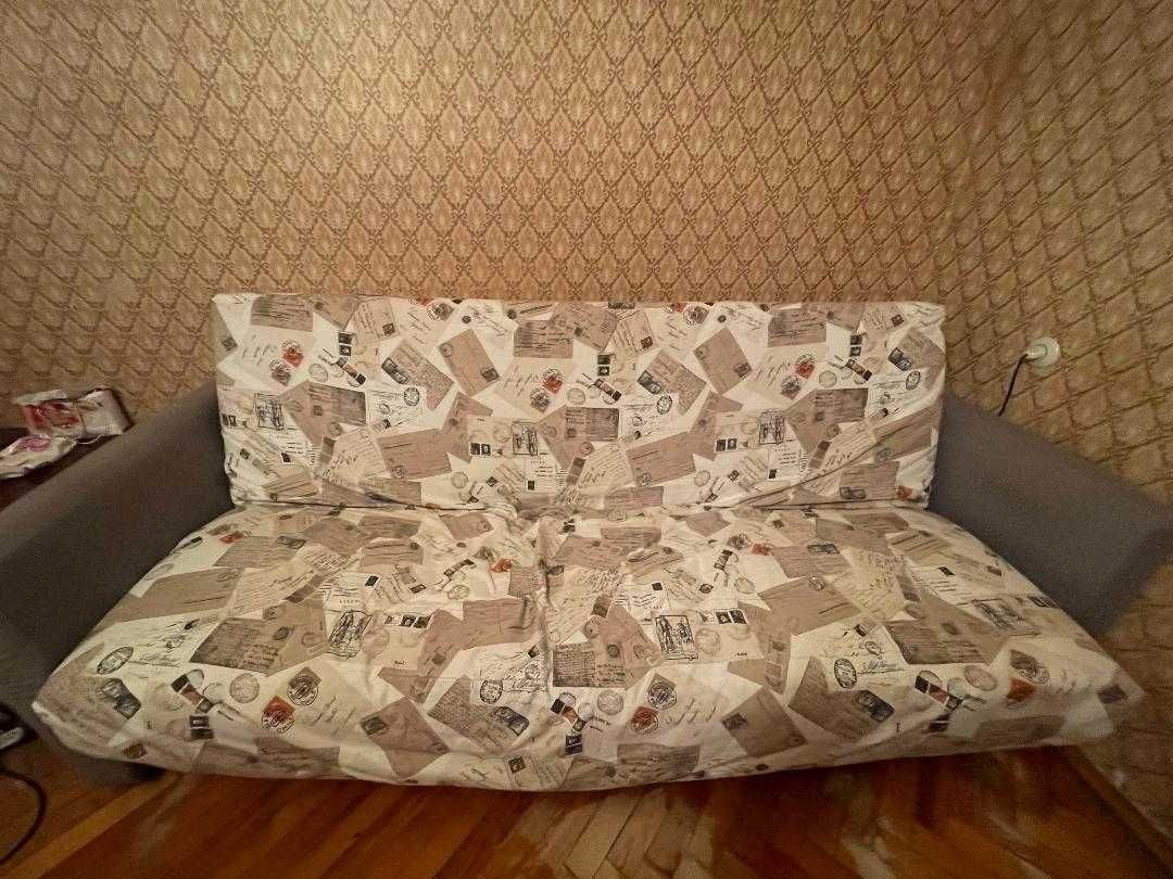 Продаю Диван б/у