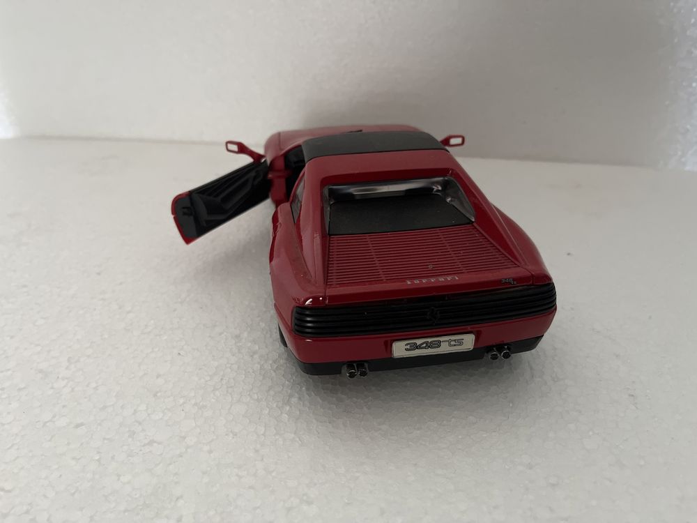 1:18 MaiSto Ferrari 348 ts