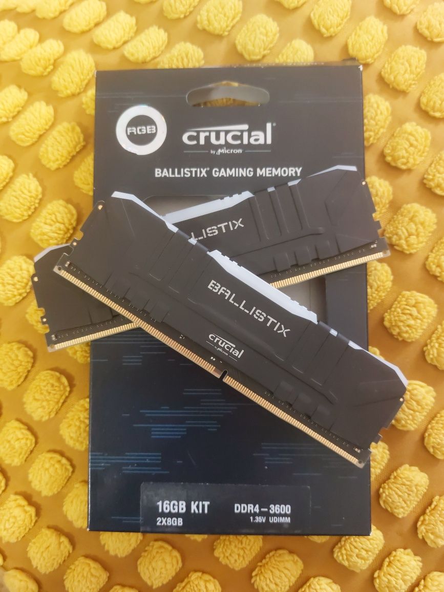 Crucial Ballistix 16 GB DDR4 3600Mhz Rgb