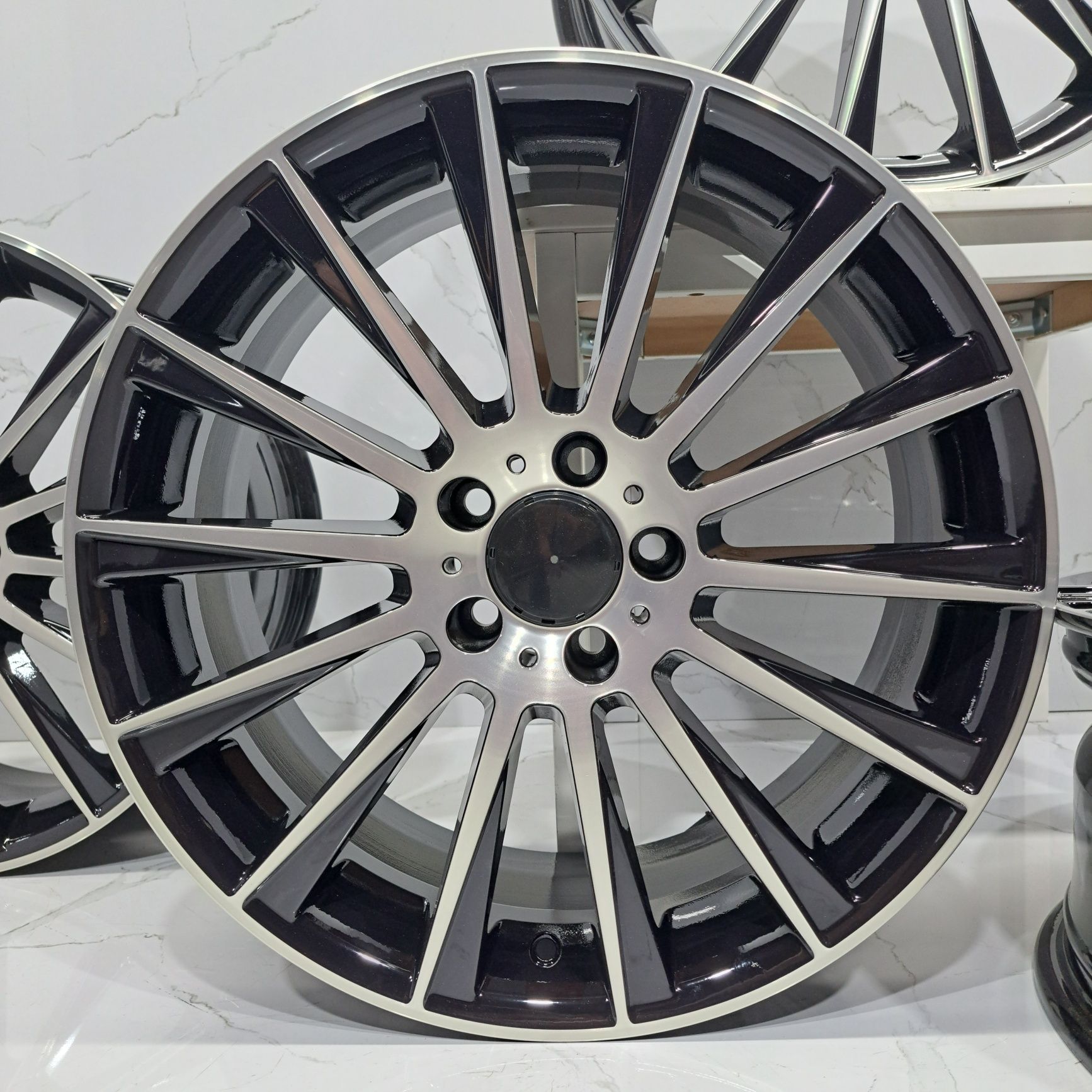 Jantes 19" LOOK Mercedes AMG turbine A B CLA GLA Vito Viano 5x112