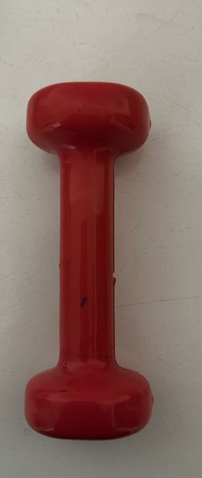 Гантеля розового цвета 0.5 кг