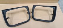 Fiat 126p osłony lamp przednich plastikowe nie gumowe lata 80