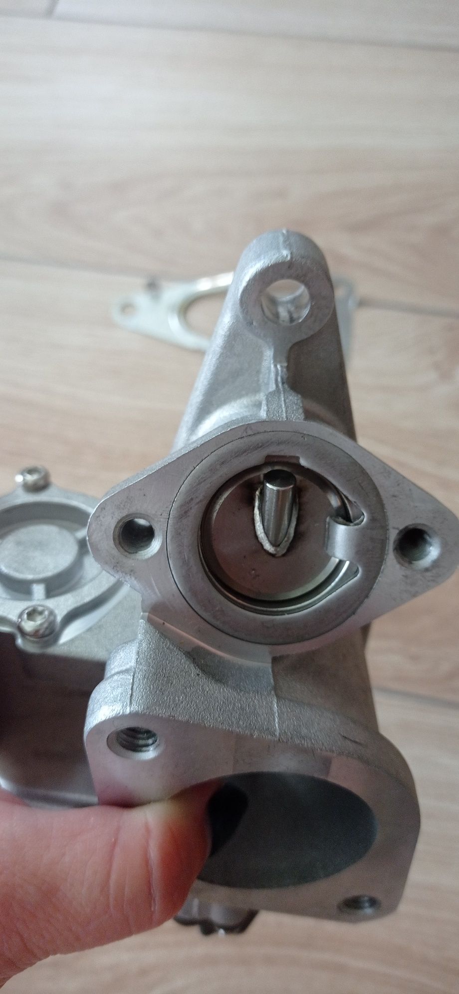 Zawór EGR EGR-RE-001 Renault, Suzuki