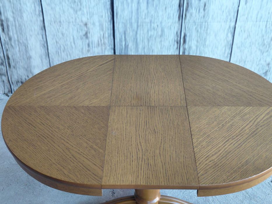 stół rozkładany z regulowaną wysokością / 154