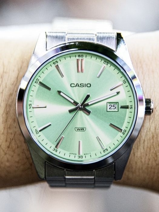 Годинник чоловічий Casio MTP-VD03D-3A2 Оринінал Гарантія Касио