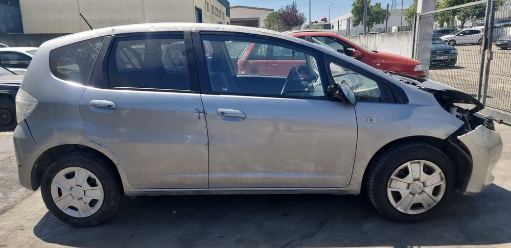 HONDA JAZZ 1.3I IMA I-VTEC HIBRIDO DE 2011 DISPONÍVEL PARA PEÇAS