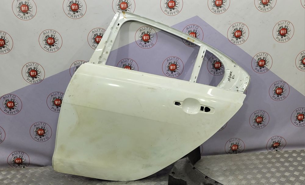 Двері задні ліві праві Jaguar XE 2017-2020