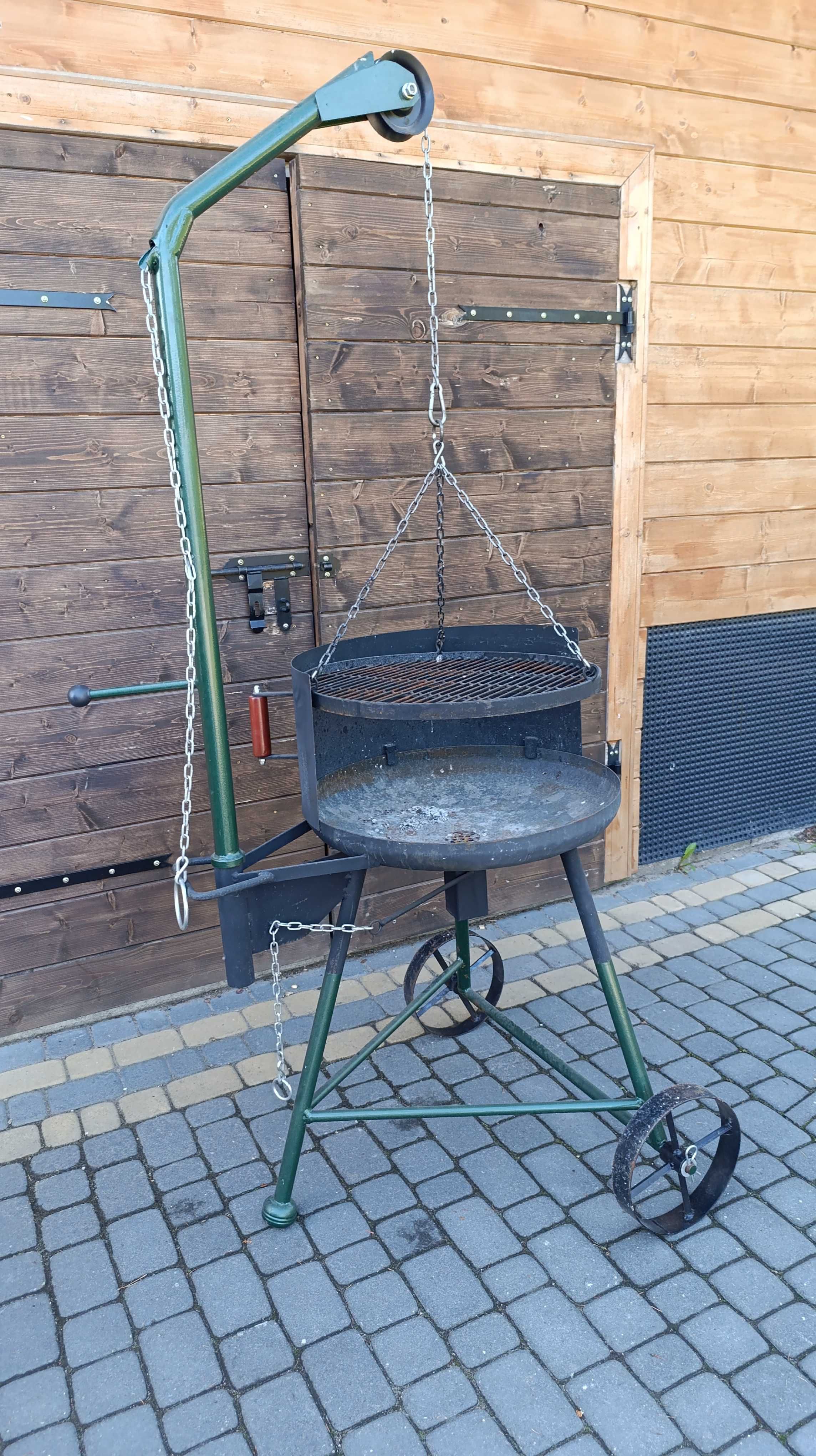 Grill mobilny na kółkach