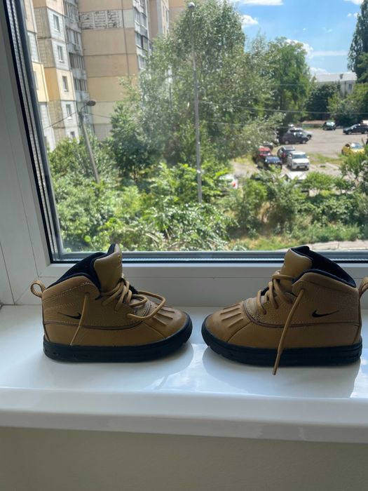 Чобітки дитячі Nike розмір 25