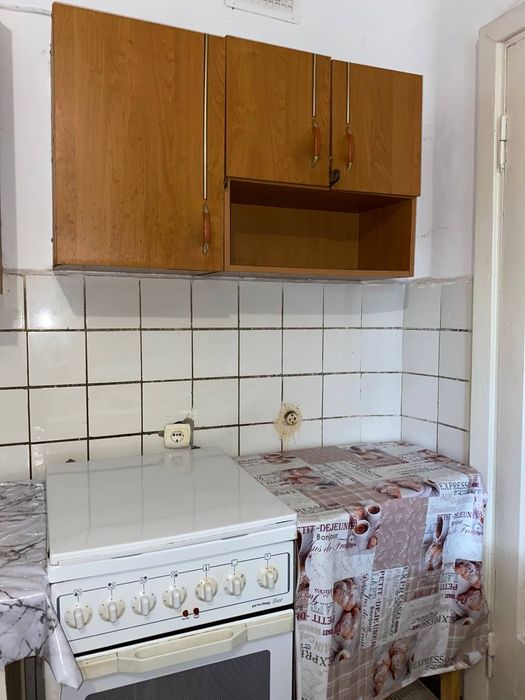 Кімната в гуртожитку Велика