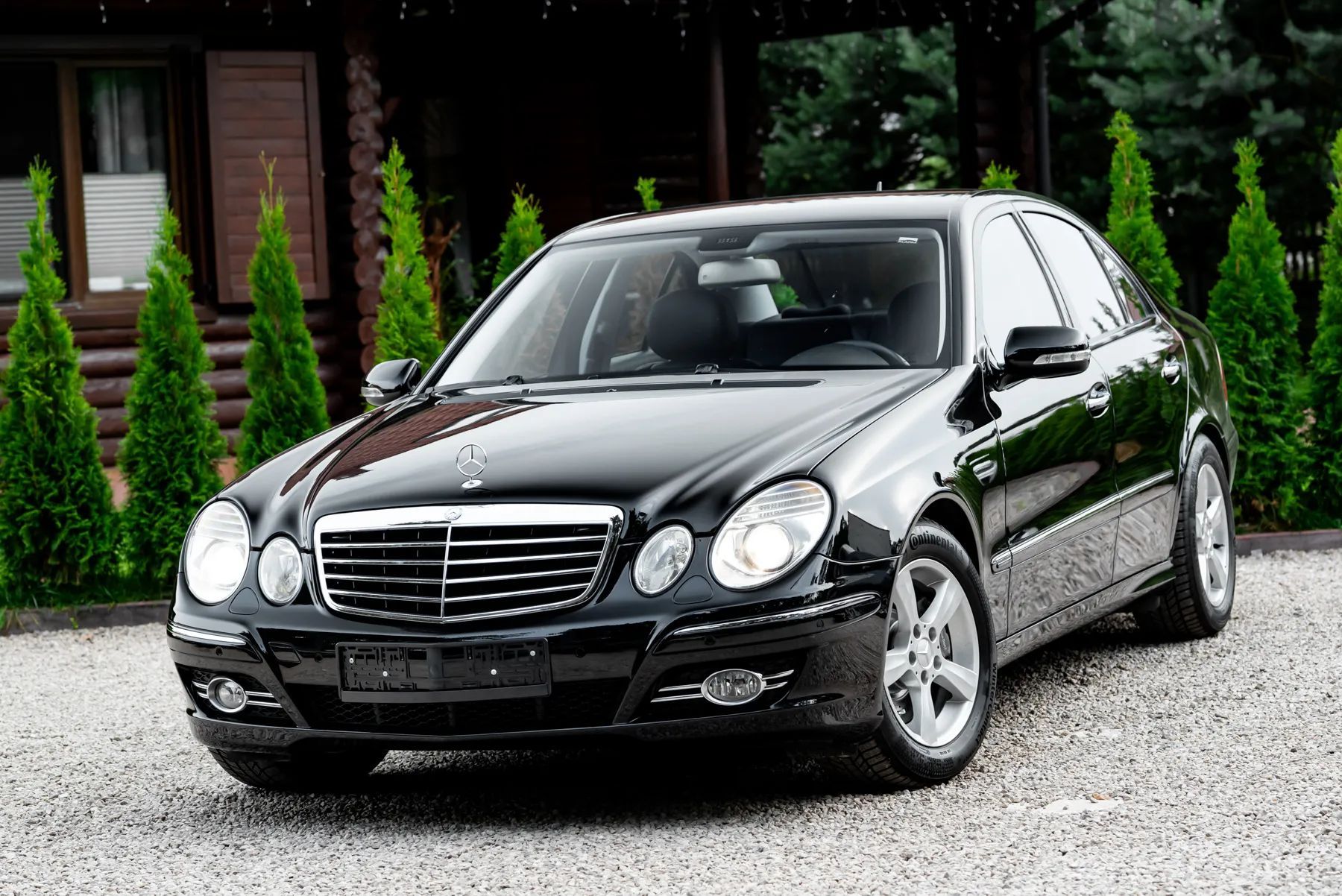 Mercedes-Benz Klasa E 3.5B 272 KM Avangarde Xenon Grz.Fotele Skóra Tempomat Navi H&K PDC